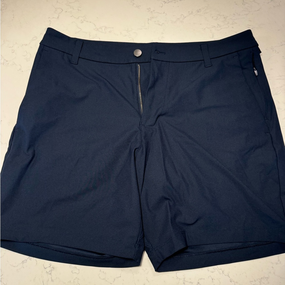 Lululemon men’s commission short
